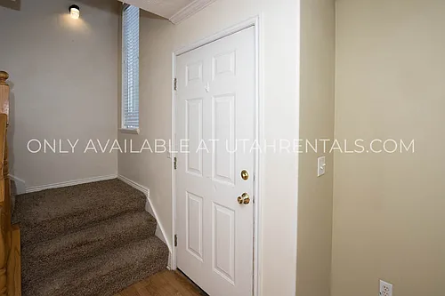 3111 W Davencourt Loop Photo 1