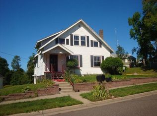 211 S 5th St, Barron, WI 54812