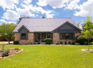 7106 Fence Line Dr, Austin, TX 78749