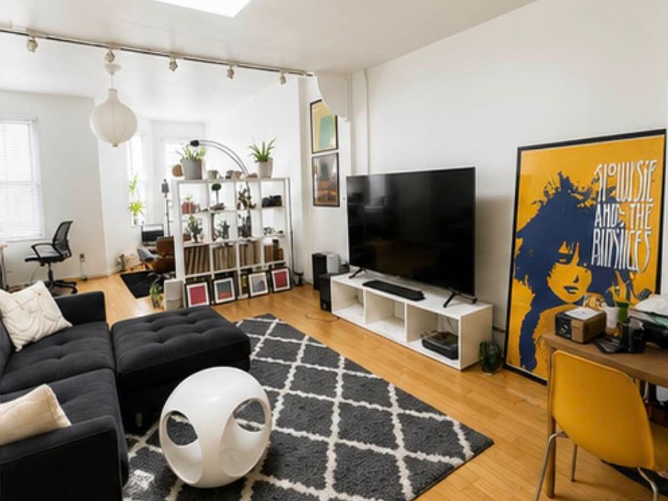 1st image of 778 Lafayette Ave #2