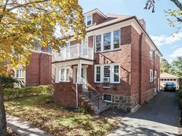 21 Portina Rd, Brighton, MA