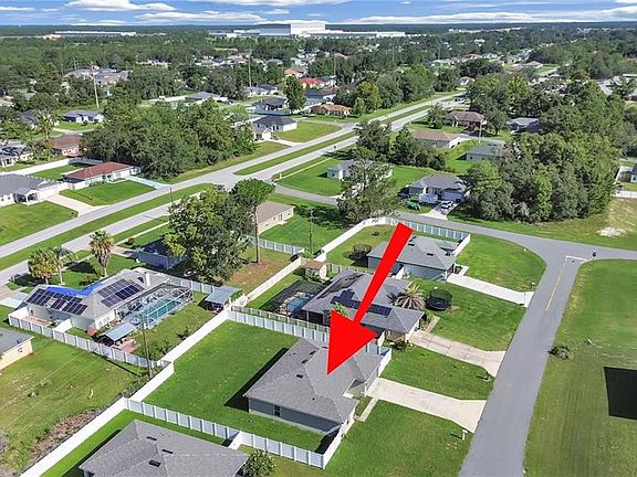 3rd image of 15094 SW 43rd Avenue Rd