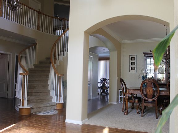 3rd image of 275 Northwood Ave