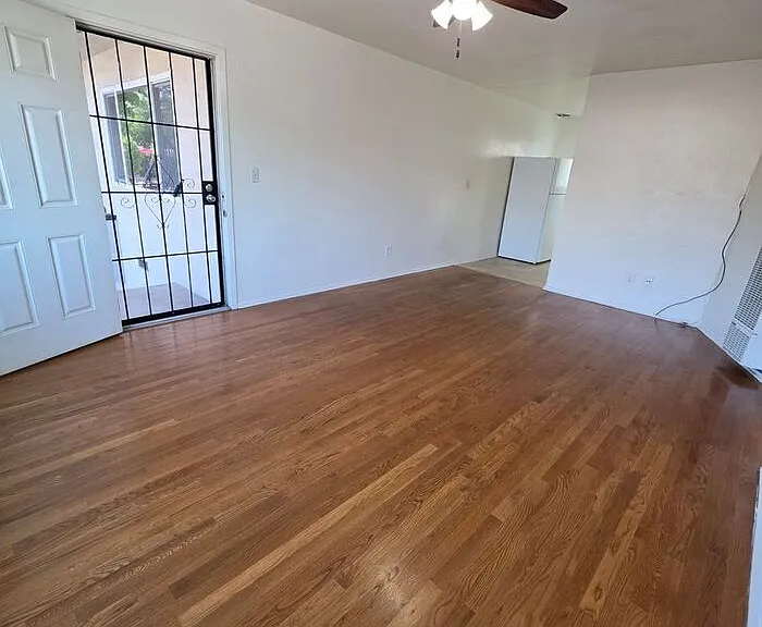 4415 Rosebud Ln #A — Photo 11