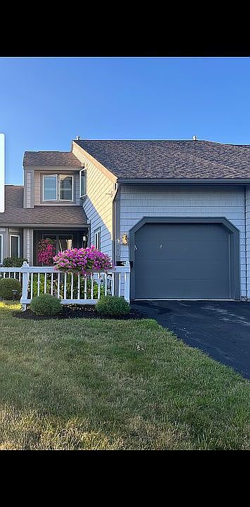 2nd image of 332 Summerhaven Dr N