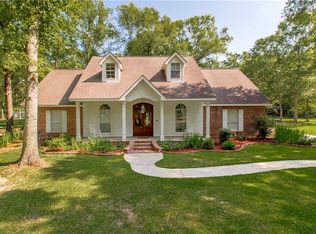 18499 Acadiana Pl, Loranger, LA 70446
