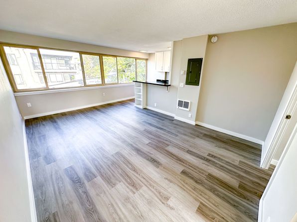 401 E Mercer St #203