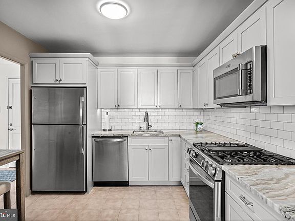 4th image of 1840 Frontage Rd APT 1704