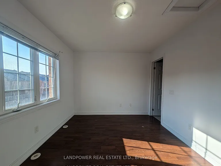 9872 McCowan Rd — Photo 15