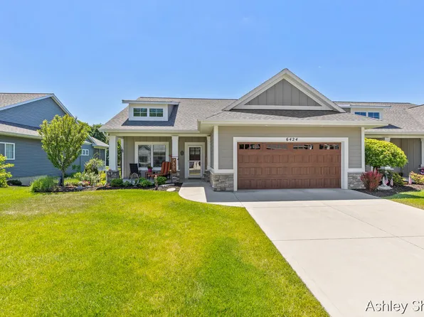 6424 Copperleaf Ct #24, Holland, MI 49423