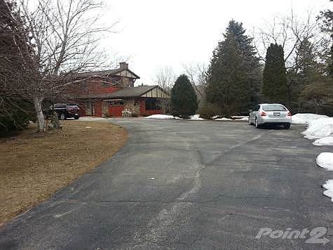 driveway to home