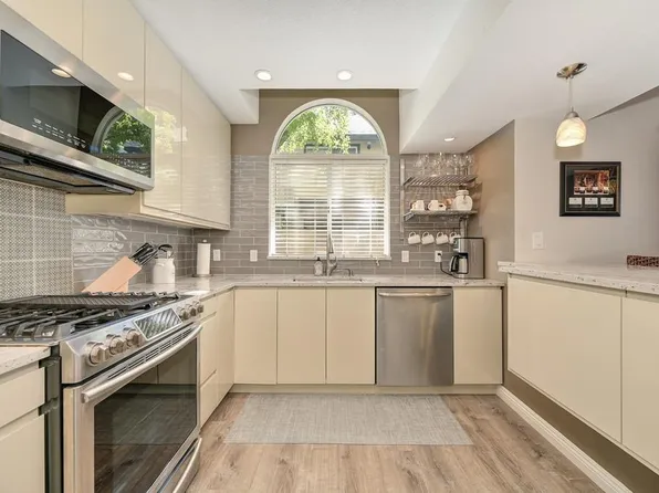 9196 Madison Green Ln APT 41, Orangevale, CA 95662