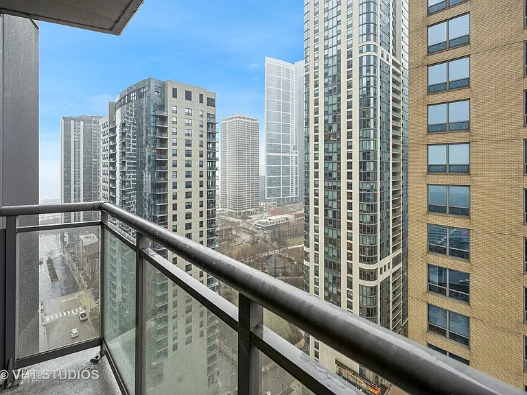 450 E Waterside Dr #1808 — Photo 12