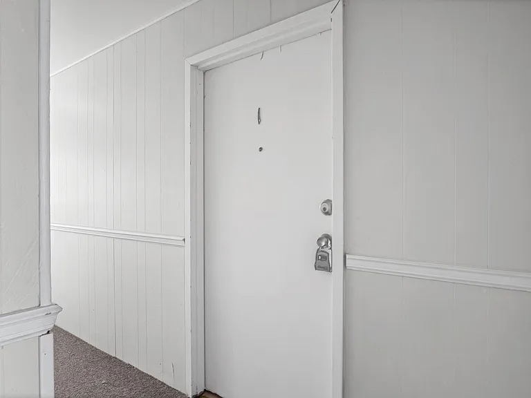 One Forty Flats — Photo 33