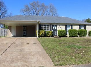 6548 Rocky Park Dr, Memphis, TN 38141