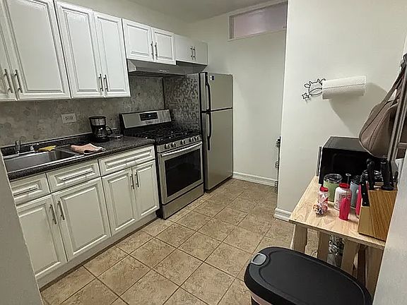 2nd image of 3119 Bailey Ave APT 4-G
