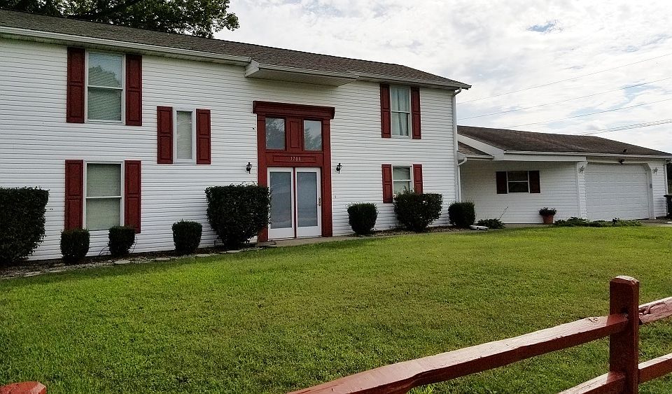 1st image of 1700 Culver Dr
