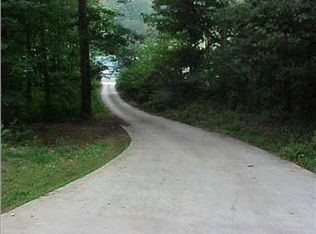 924 Salem Valley Rd, Ringgold, GA 30736