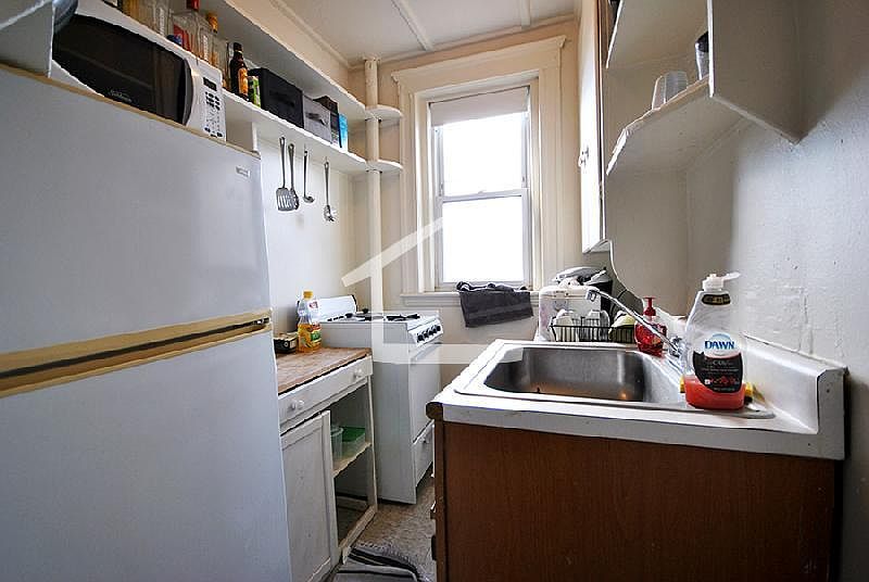 2nd image of 1175 Boylston St #15-E