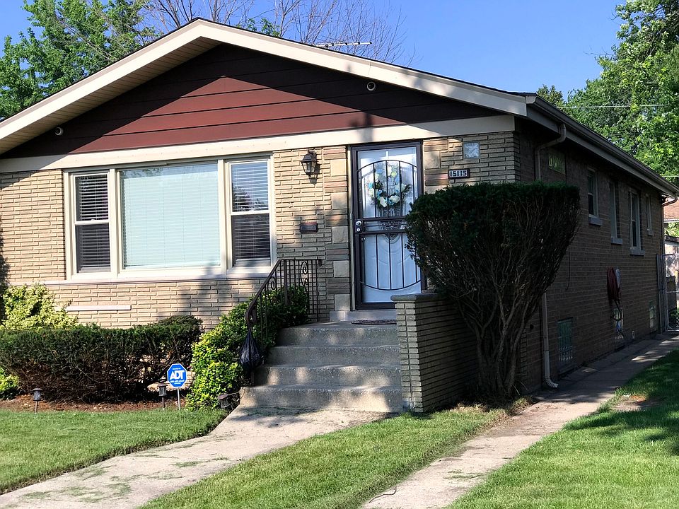 1st image of 15115 Evers St