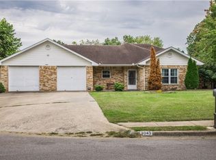 3049 Suzanne Ln, Springdale, AR 72762