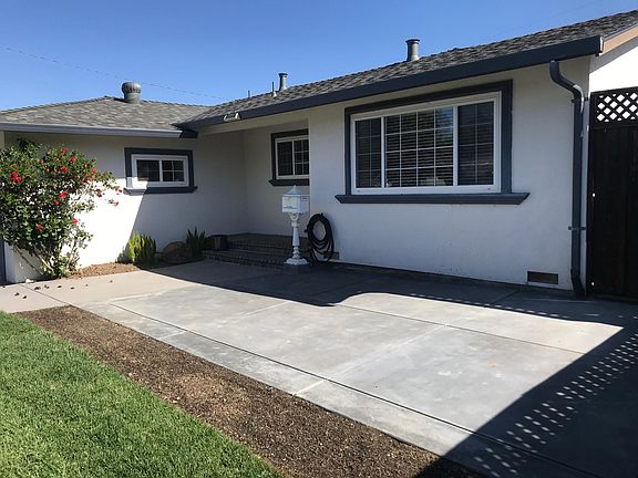 2nd image of 5156 Carm Ave