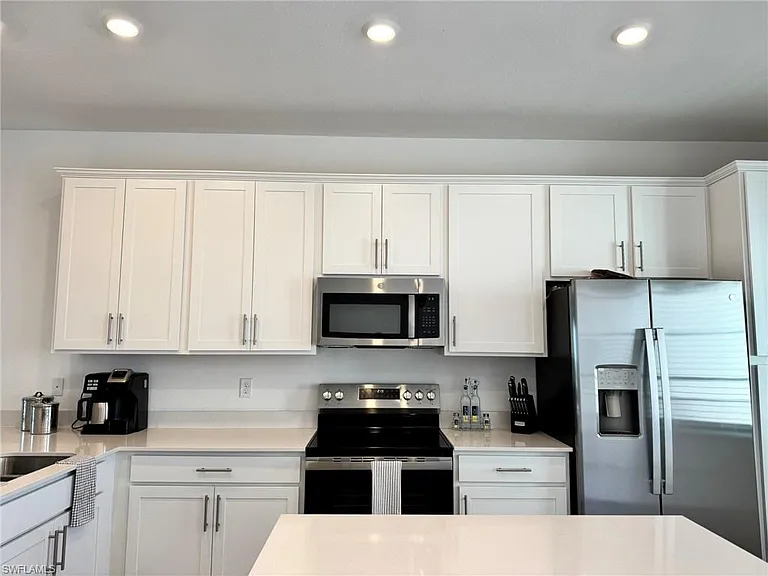 15275 Green Acres Ave #344 — Photo 7