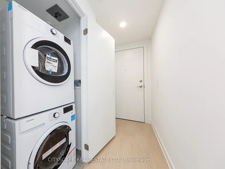252 Church St #4805 — Photo 3