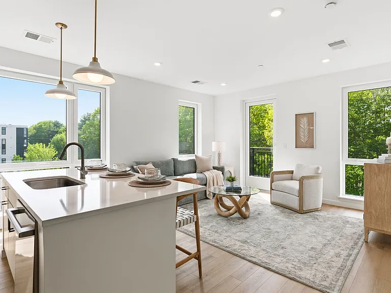 2454 Lafayette Rd #201 — Photo 6