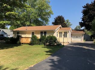 246 Center Ct, Jackson, MI 49201