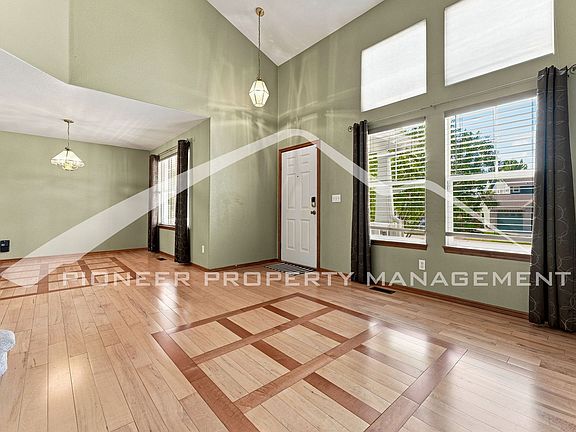 3rd image of 18834 E Prentice Dr