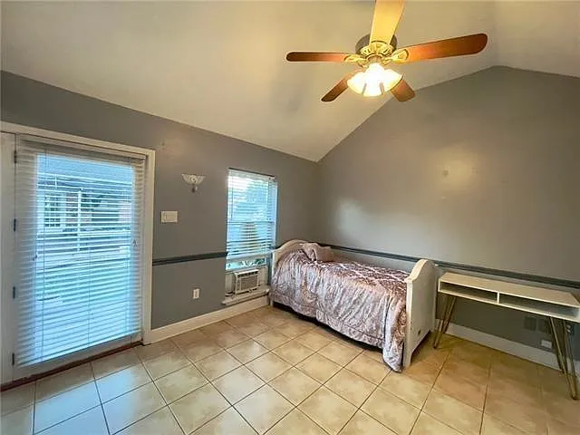 3700 Wanda Lynn Dr #B — Photo 5