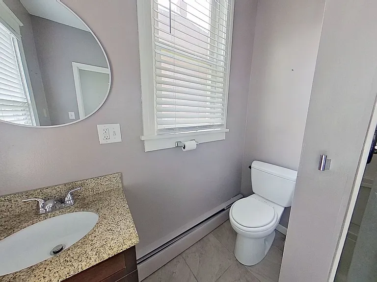835 Latimer St — Photo 7