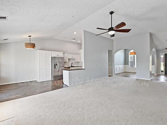 3rd image of 10816 Symington Cir