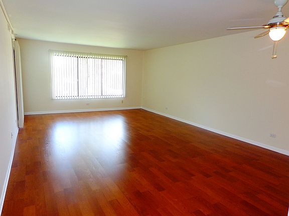 2nd image of 1155 N Sterling Ave APT 217