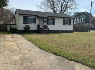 7200 Orcutt Ave, Newport News, VA 23605
