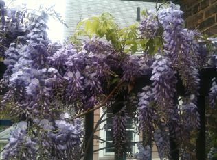 10113 Baltic Rd, Cleveland, OH 44102