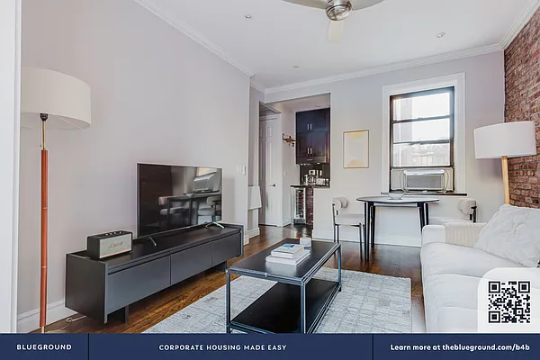 Rented by The Blueground | media 5