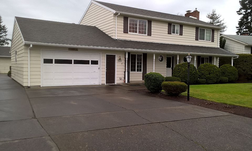 1st image of 1340 NE Birchaire Ln