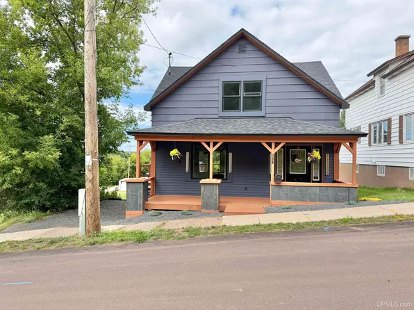 308 4th Ave, Bessemer, MI 49911