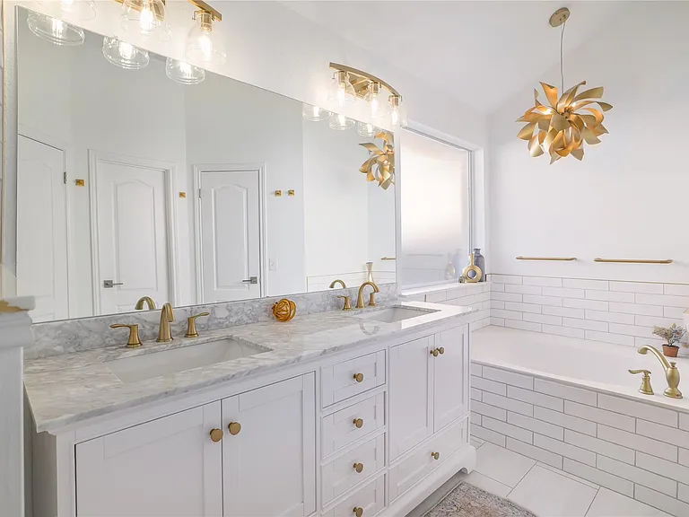 8820 Escabosa Dr — Photo 18