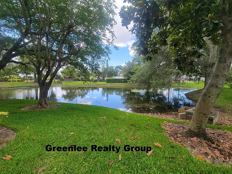 10024 Strafford Oak Ct #813 — Photo 24