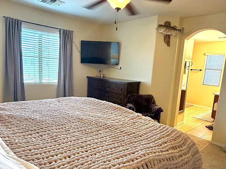 14169 W Country Gables Dr — Photo 11