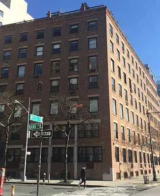 Sold by Citi Habitats | media 6