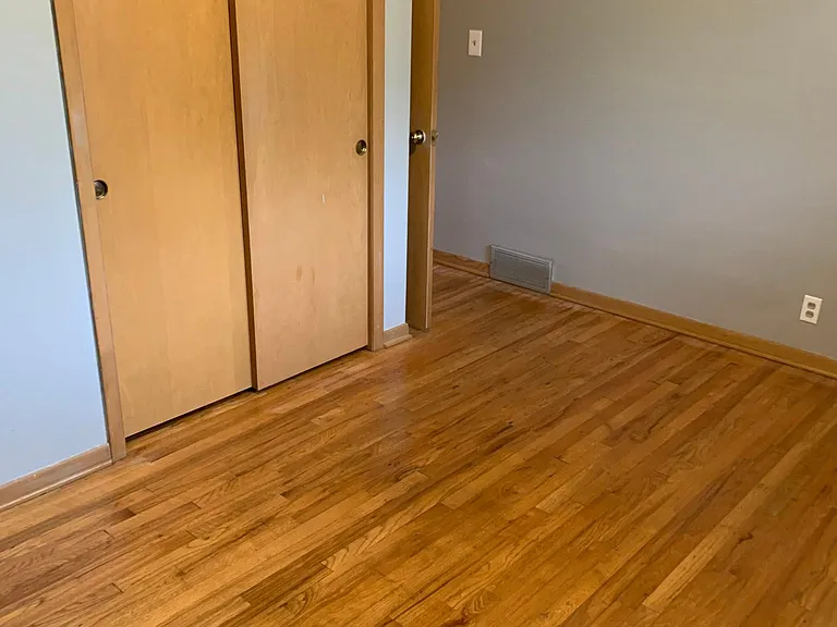 1605 Madison St — Photo 13