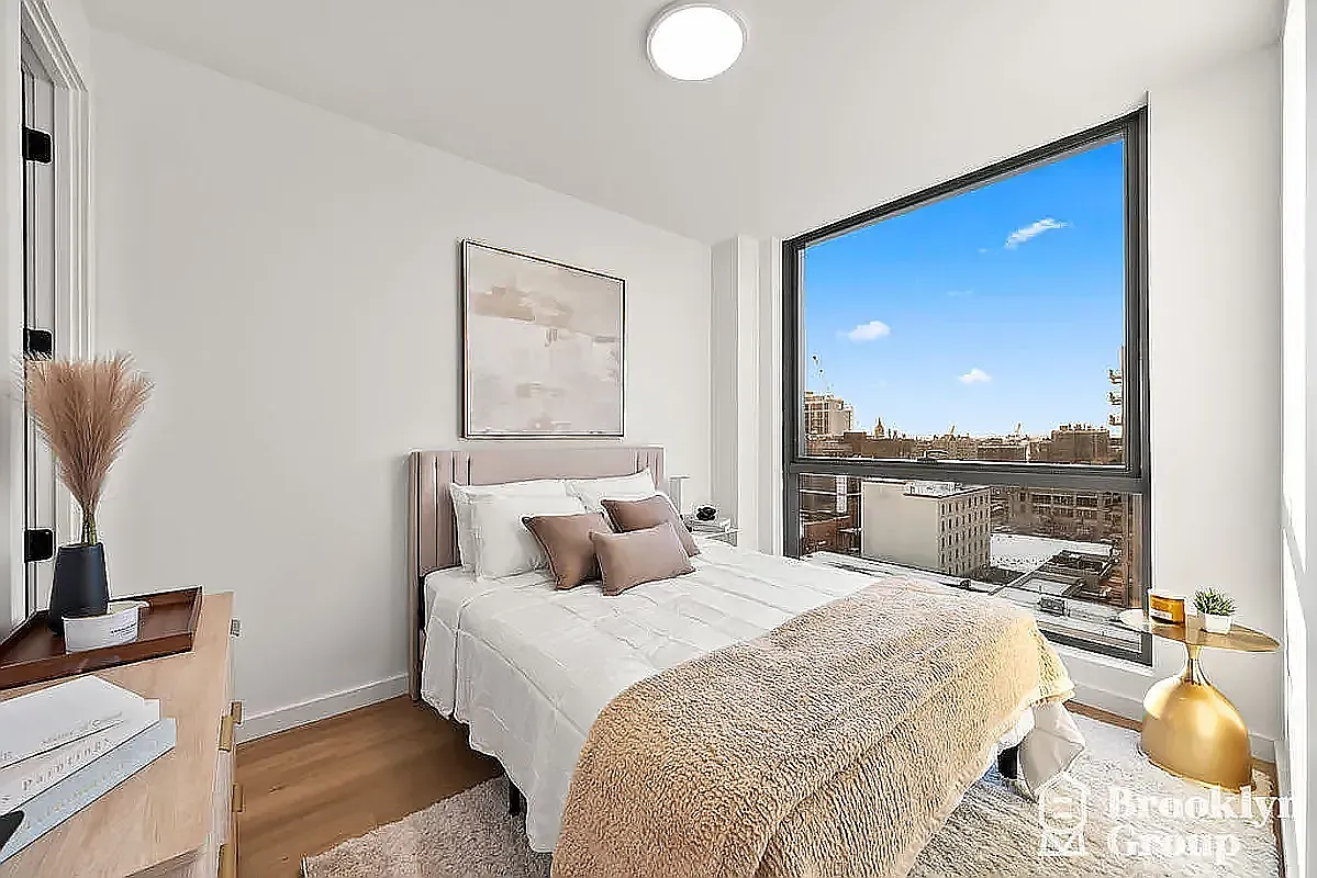 556 Baltic Street — Photo 4