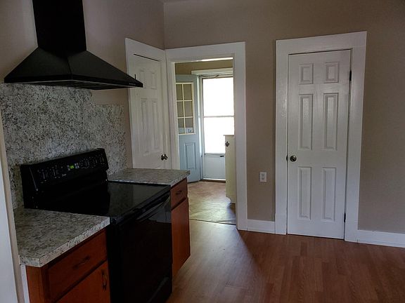 5th image of 8245 Cottonwood Dr Floor 1