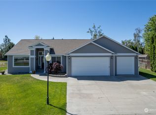9624 Naples St SE, Moses Lake, WA 98837