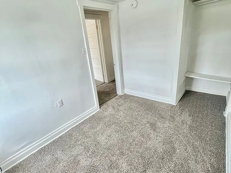105 N Ridge St — Photo 15