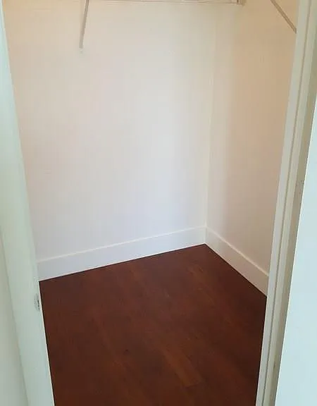 253 NE 2nd St #1004 — Photo 12